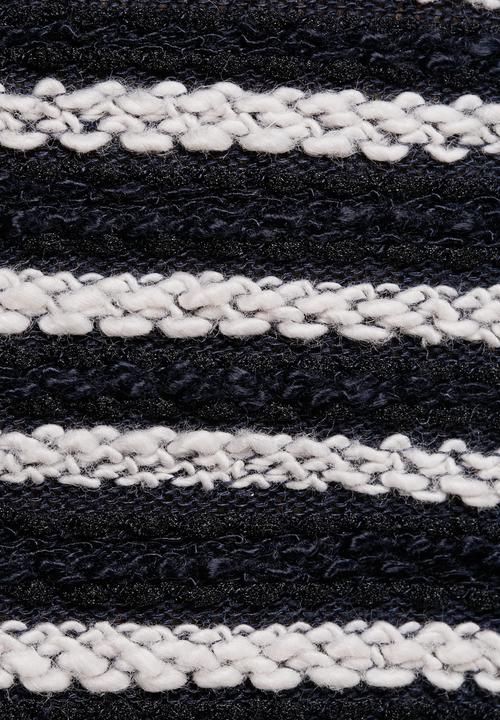 Native Youth - Stripe crop