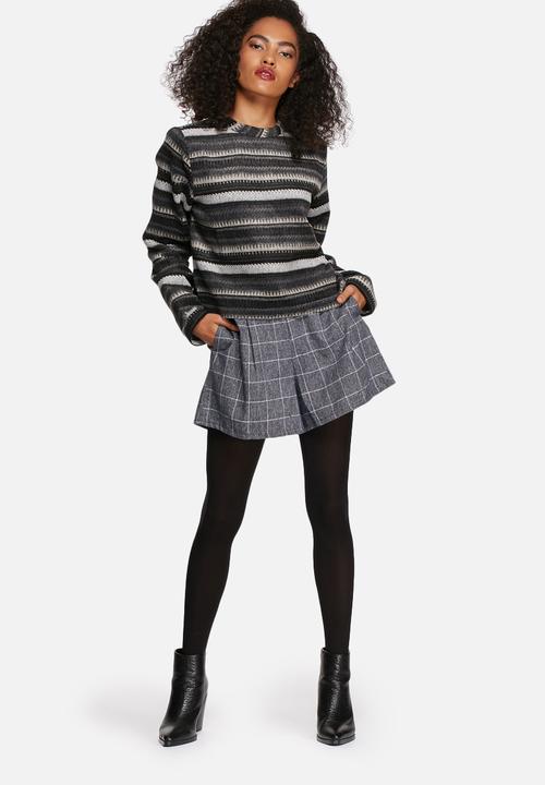 Native Youth - Brushed check shorts