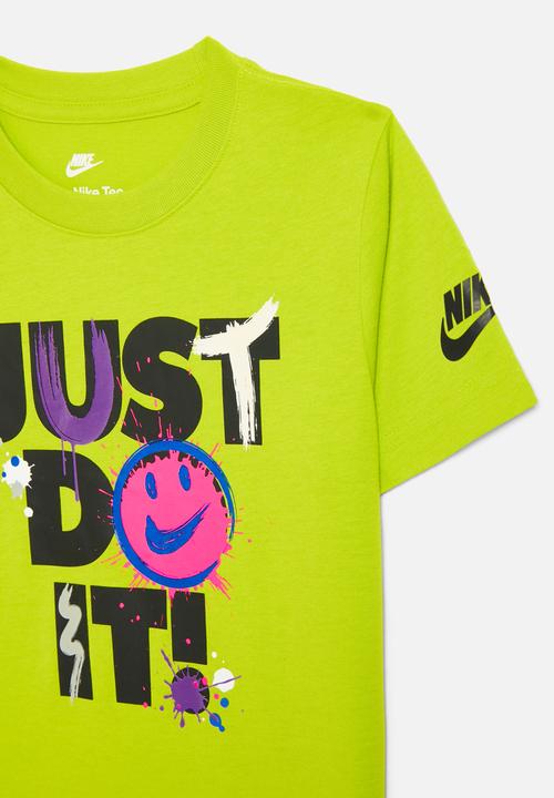 Nike - Nkb express yourself jdi short sleeve te - bright cactus