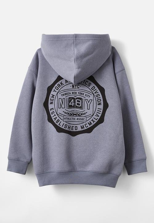 Cotton On - Sammy hoodie - steel/phantom/nyc athletic assoc