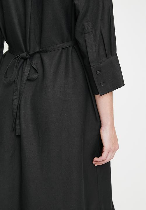Me&B - Linen Tunnel Shirt Dress In Black - Black