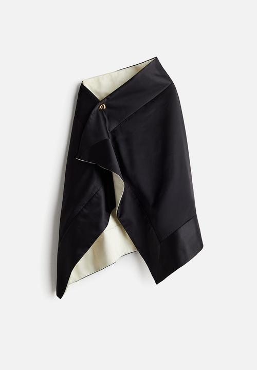 H&M - H&M Studio:Statement-button reversible cape - black cream 