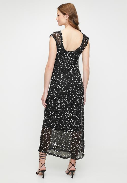 Me&B - Low Back Maxi Dress In Black Foil Plisse - Blackfoil