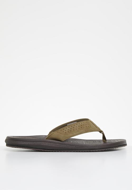 Hush Puppies - Strut - tan