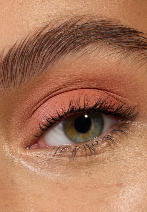 essence - Matte Liquid Eyeshadow 03 - Peach Pop