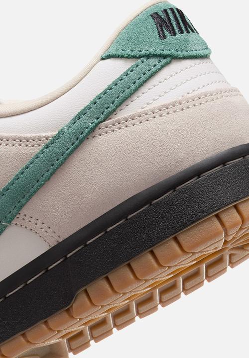 Nike - Nike dunk low