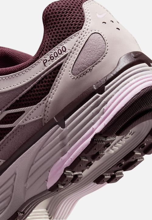 Nike - Wmns nike p-6000
