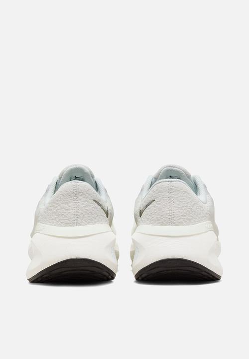 Nike - Nike Versair PRM
