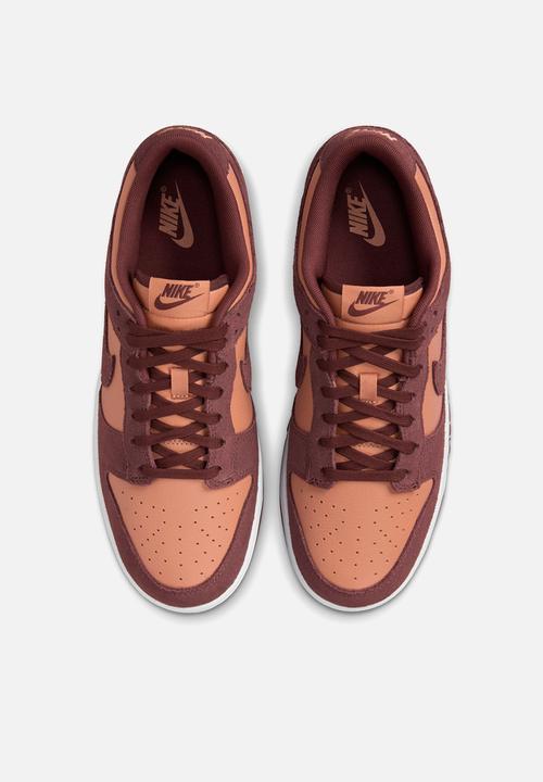 Nike - Nike Dunk low retro
