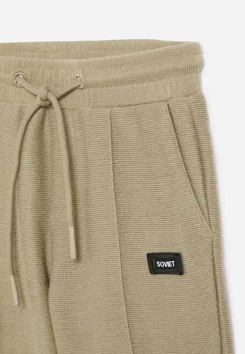 SOVIET - Boys track set short - khaki