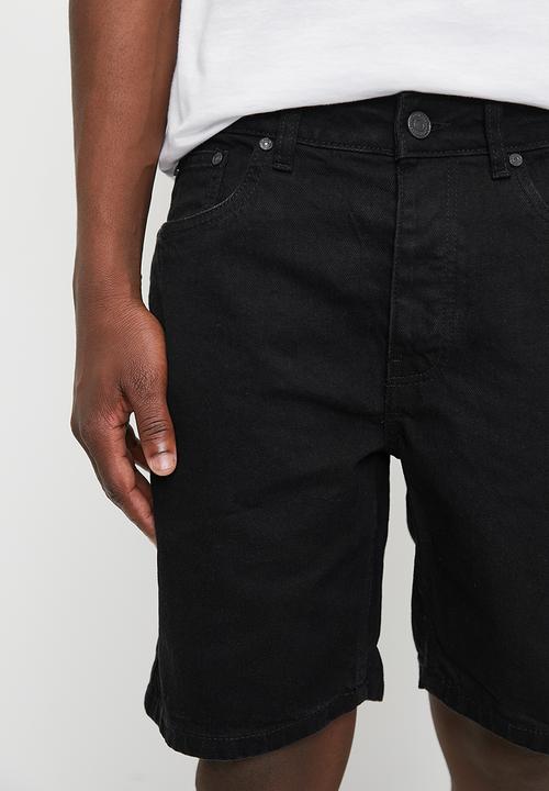 boohooMAN - Slim rigid denim shorts in black - true black