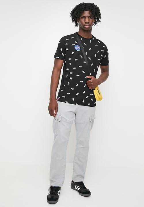 Alpha Industries - Aop Flying 'A' - Black