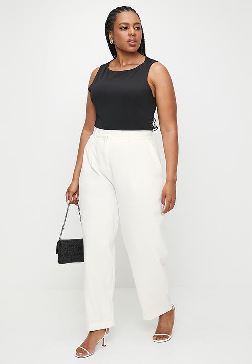 Me&B - Plus Tailored Carrot Leg Pants In Milk - Milk