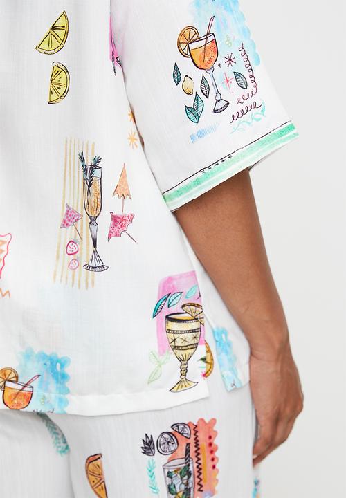 Me&B - Plus Revere Collar Linen Shirt With Cocktail  Print - Cocktail