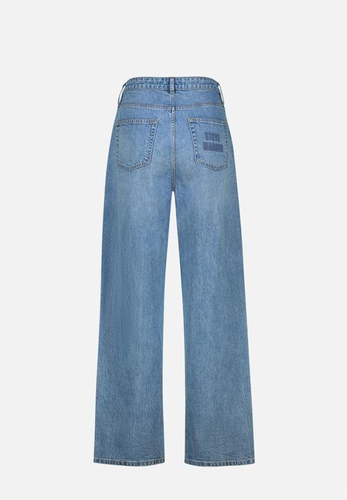 Steve Madden - Cali Relaxed Fit Mid Wash - Mid Blue