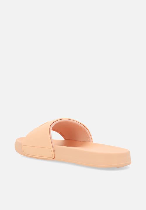 FILA - Rodeo Slide - Apricot