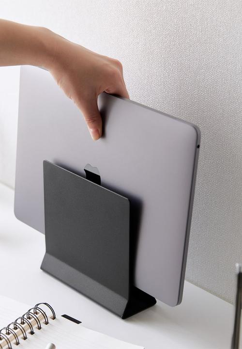 Yamazaki - Slim laptop stand - black