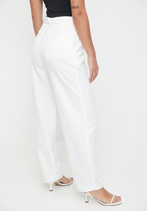 Me&B - Tailored carrot leg pants in milk - milk