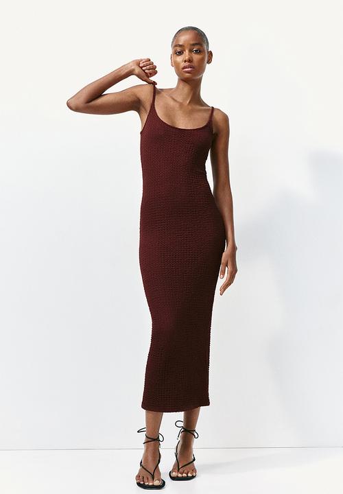 Crinkled jersey dress - dark brown - 1164787007