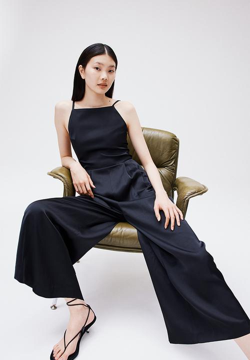 H&M - Open-back jumpsuit - black