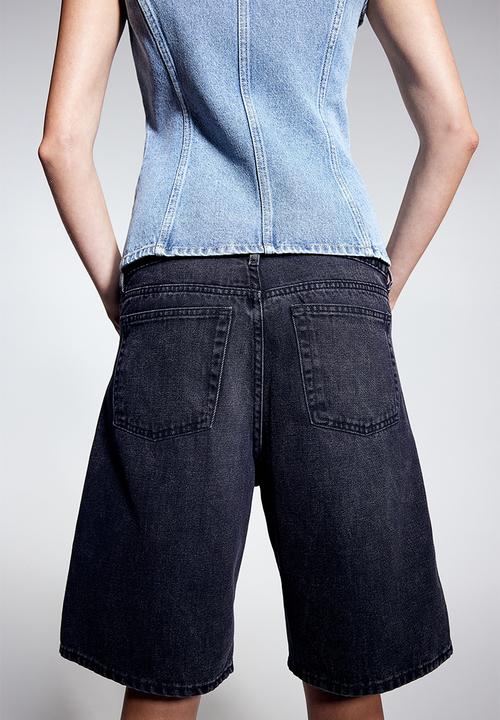 H&M - Bermuda low denim shorts - black