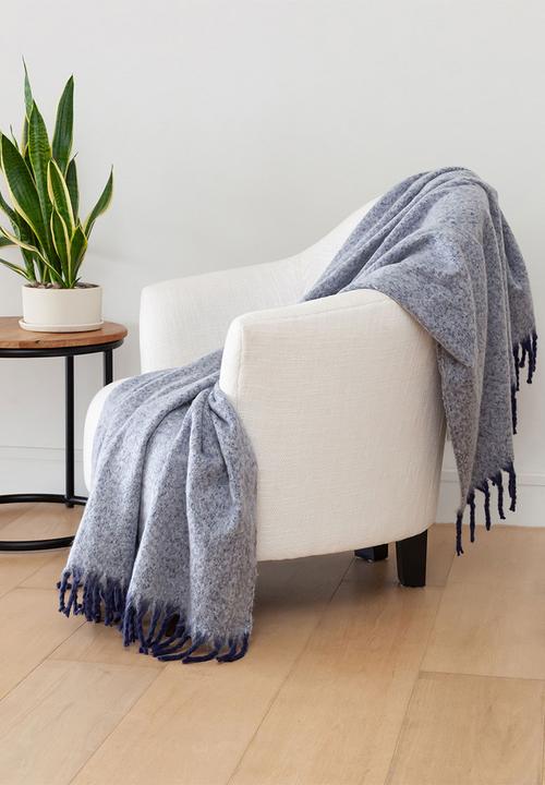 Linen House - Embrace Throw - Ocean