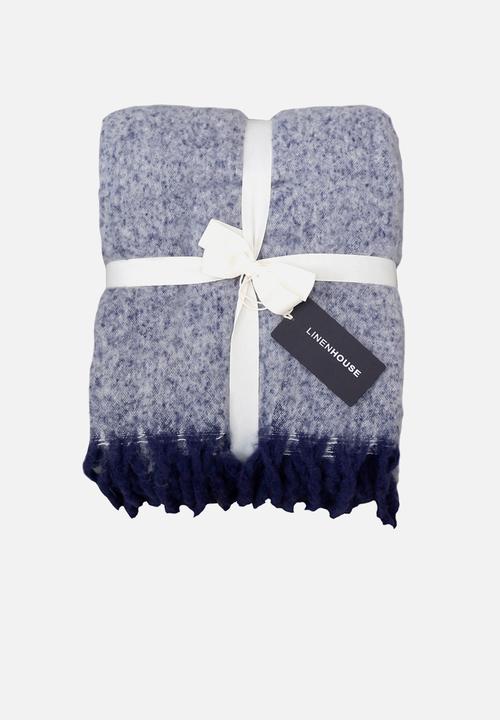 Embrace Throw - Ocean