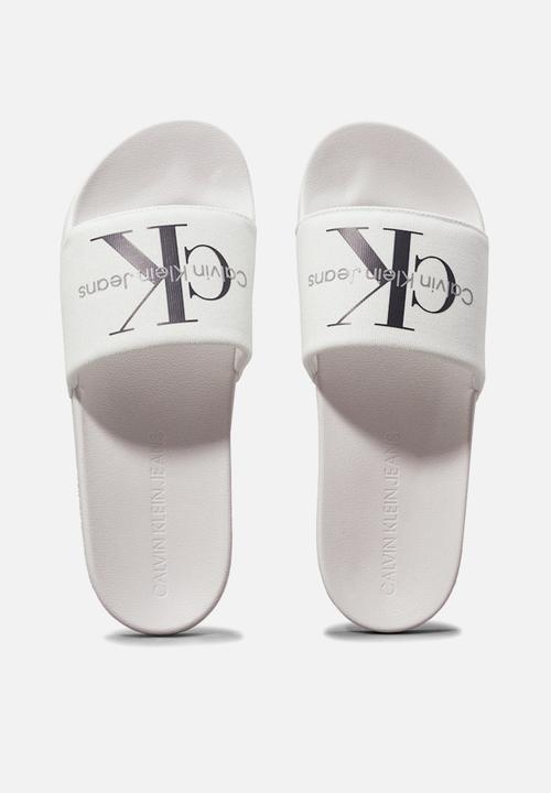 Calvin Klein - Slide Monogram Co