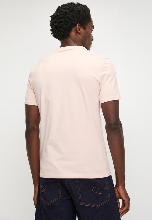 GUESS - Short sleeve cn small triangle logo tee - dolly pink