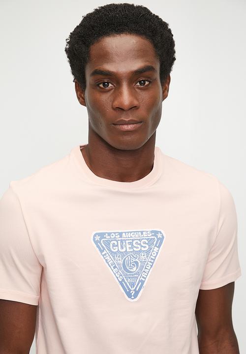 GUESS - Short sleeve cn small triangle logo tee - dolly pink
