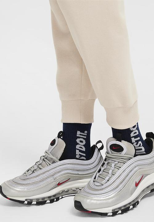 Nike - Nkn n nsw club ft hbr jogger - sanddrift