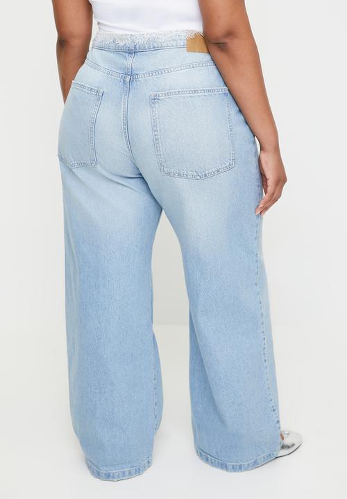 Cotton On - Plus Super Baggy Jean - Cloud Blue/Lace