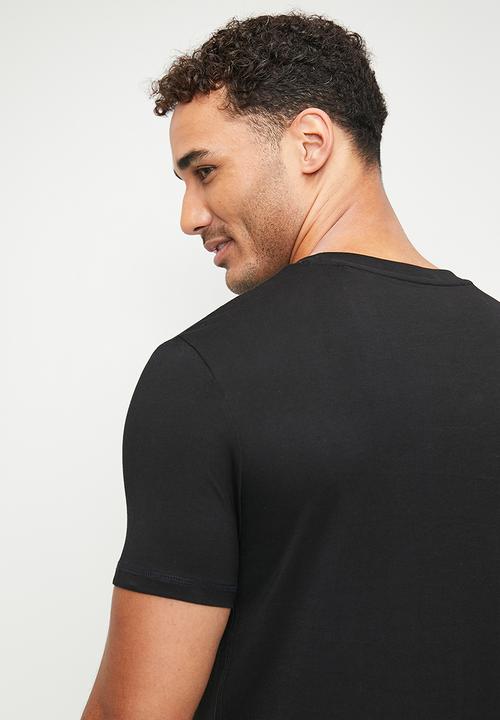 GUESS - Aidy crew neck short sleeve tee - jet black a996