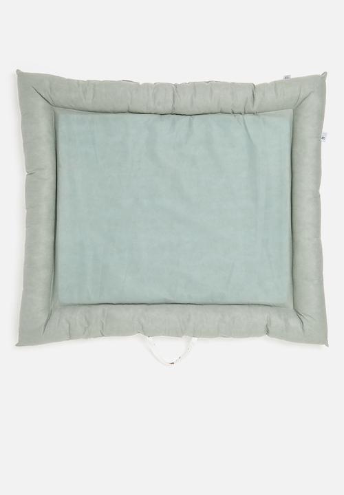 Sixth Floor - Wella playmat - Grey