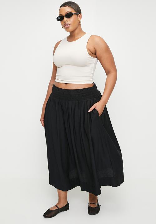 Superbalist - Capri linen full plus skirt - black