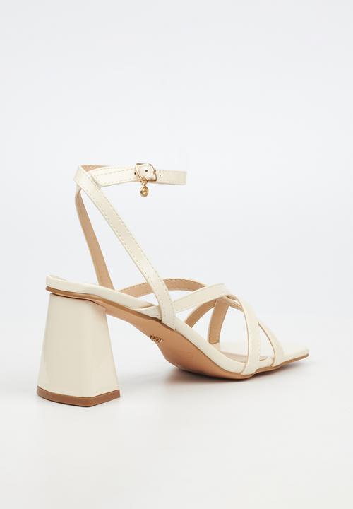 Miss Black - Kleo 1 block heel - beige