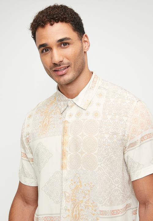 GUESS - Short sleeve eco rayon patchwork shirt - rio patchwork