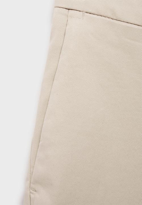 MANGO - Trousers barna - sand