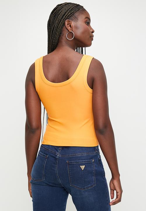 GUESS - Sleeveless Triangle bling Rib Tank - Flaming Mezcal