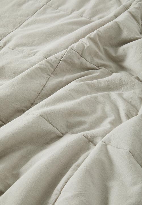 Sixth Floor - Cotton Stone Washed Quilt Oatmeal 