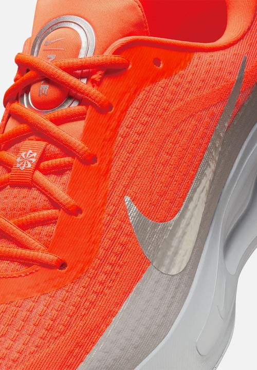 Nike - Nike Journey Run PRM