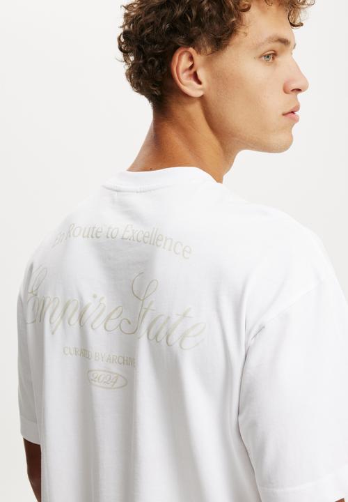 Cotton On - Box Fit Text T-shirt - White/Empire State