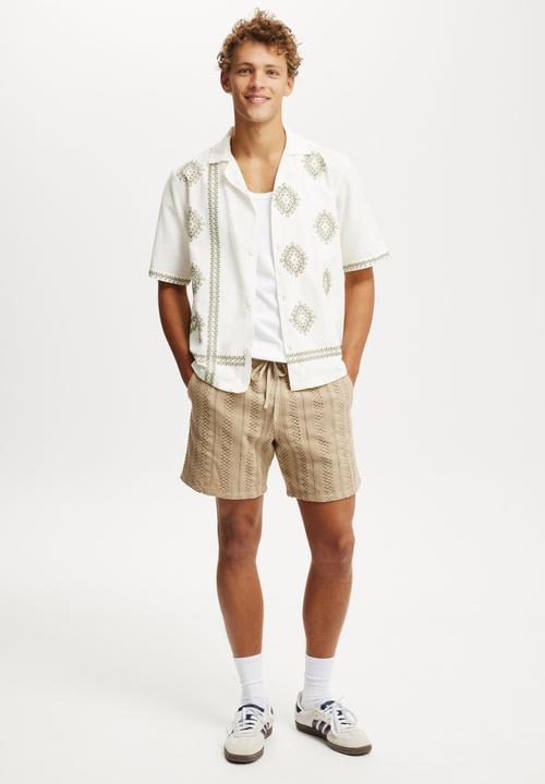 Cotton On - Easy short - taupe pattern