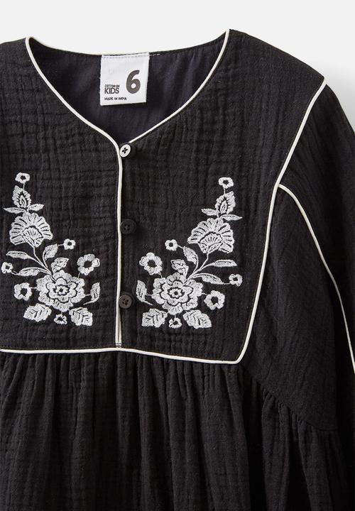 Cotton On - Corra long sleeve dress - black/embroidery