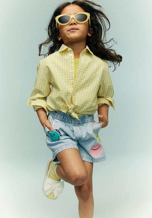 H&M - Loose fit denim shorts - light denim blue smileyworld®
