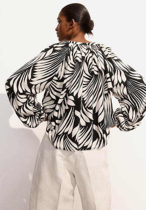 H&M - Balloon-sleeved blouse - black