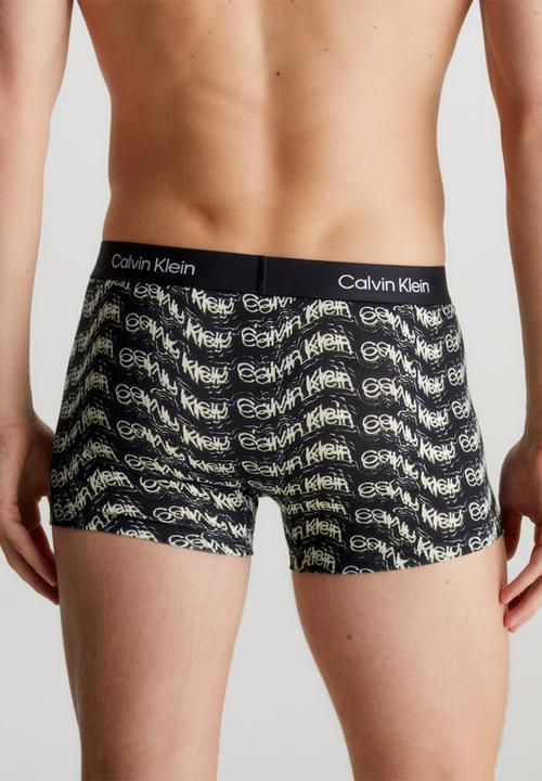 Calvin Klein - Trunk - Bubble Gum Wrapper Print Black