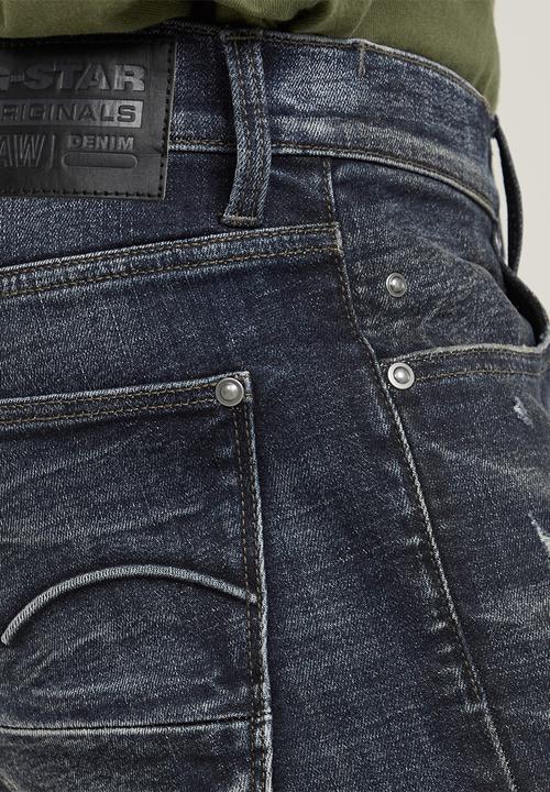 G-STAR - Revend FWD Skinny - worn in mountainous desert destroyed