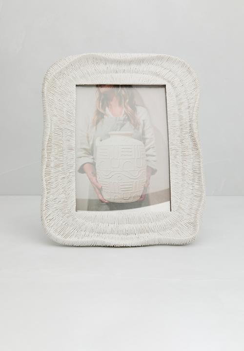 Sixth Floor - Timeless photo frame - white