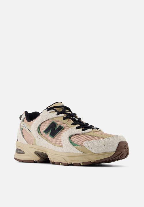 New Balance  - 530